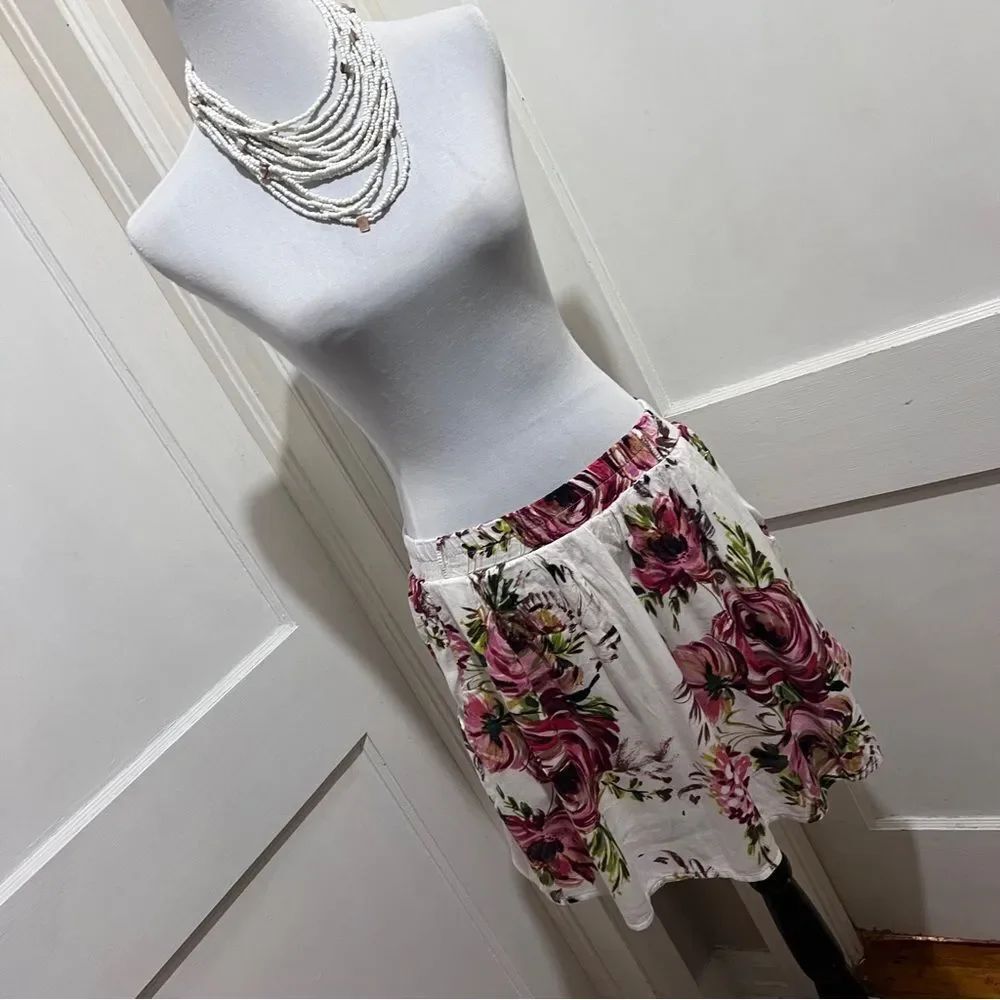 Vintage Wet Seal Floral Skater Mini Skirt with pockets! Women's large